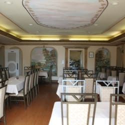 Adana Restaurant - i told you its empty on sundays for lunch