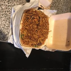 Panda House - My wife chow mein