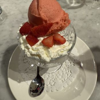 Eataly - Sherway Gardens - Grocery Near Me - Toronto, Ontario