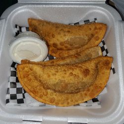 WRAP - A - LOT Fresh Express - Jerk chicken puffs