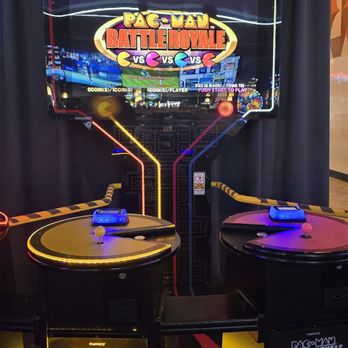 Dave & Buster's Orange - American Near Me - Orange, California