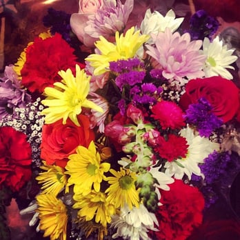 Hicksville Florist - $25 rando bouquet - Florists Near Me - Hicksville, New York