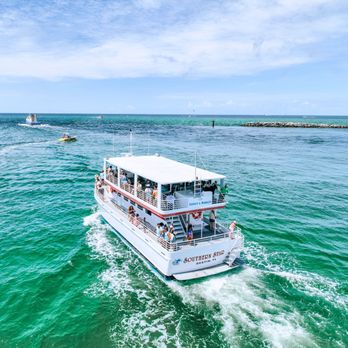 Southern Star Dolphin Cruise - Whale Watching Tours Near Me - Destin, Florida Southern Star Dolphin Cruise - Whale Watching Tours Near Me - Destin, Florida