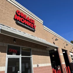Grease Monkey - Office and shop