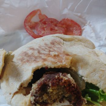 D's Diner - Falafel sandwich - Diners Near Me - Sebastopol, California