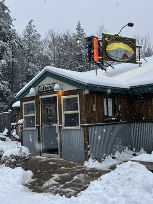 The Sunrise Shack by null