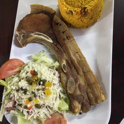 Los 2 Gordillos - Chuleta can can con arroz con gandules