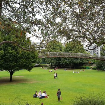 Promenade Plantée - Perfect place to play catch and eat a sandwich. - Landmarks & Historical Buildings Near Me - Paris, 75