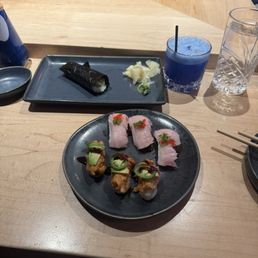Seafoam cocktail, spicy tuna and yellowtail crispy rice sushi Seafoam cocktail, spicy tuna and yellowtail crispy rice sushi