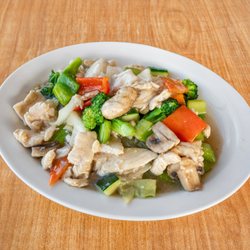 Red Panda Wok & Grill - Chicken and Vegetables Steam Gluten Free