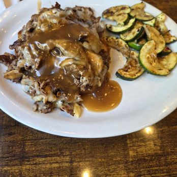 Beef 'O' Brady's - Dubliner - Sports Bars Near Me - Albertville, Alabama