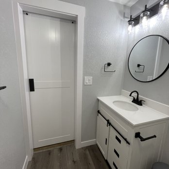 Apex Builders and Contractors - Completed bath - Kitchen & Bath Near Me Apex Builders and Contractors - Completed bath - Kitchen & Bath Near Me