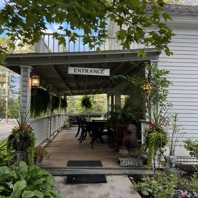 The Lake Placid Stagecoach Inn & Restaurant by null