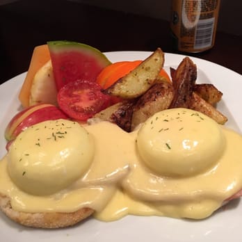 Cafe Le Matin - Classic Eggs Benedict - Cafes Near Me - Calgary, Alberta Cafe Le Matin - Classic Eggs Benedict - Cafes Near Me - Calgary, Alberta