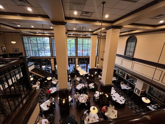 Maggiano's Little Italy by null