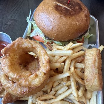 Cafe DeVille - Burger, fries, onion rings - Burgers Near Me - Nipomo, California