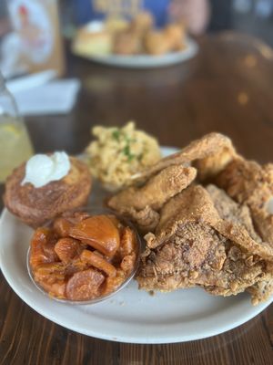 Lo-Lo's Chicken & Waffles by null