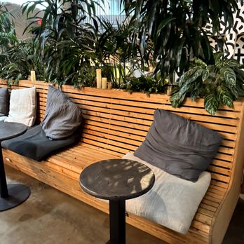 MUD\WTR :gather - Bench-seating at Mud\Wtr:gather Cassandra Bankson - Meditation Centers Near Me - Santa Monica, California MUD\WTR :gather - Bench-seating at Mud\Wtr:gather Cassandra Bankson - Meditation Centers Near Me - Santa Monica, California
