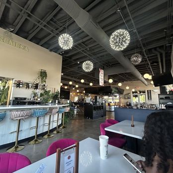 Tempe Eats - Wine bar area - Barbeque Near Me - Tempe, Arizona