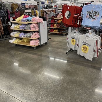 Walmart Supercenter - Department Stores Near Me - Cerritos, California Walmart Supercenter - Department Stores Near Me - Cerritos, California