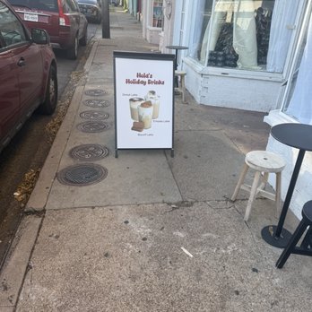 Hola Cafe Dallas - Coffee & Tea Near Me - Dallas, Texas