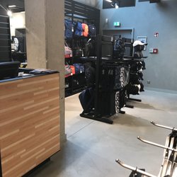 Adidas Store