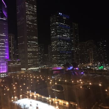 Cindy's Rooftop - New American Near Me - Chicago, Illinois