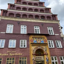 Die Alte Raths-Apotheke - Älteste Apotheke Deutschlands (600 Jahre)