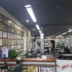 Good Luck Tattoo - Interior