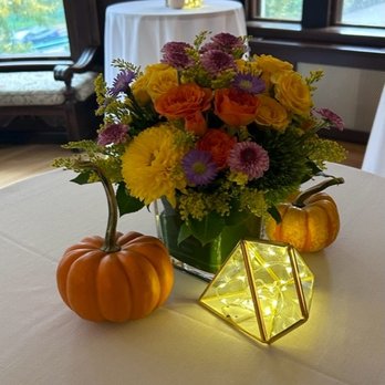 Wildflower Designs - Florists Near Me - Malden, Massachusetts Wildflower Designs - Florists Near Me - Malden, Massachusetts