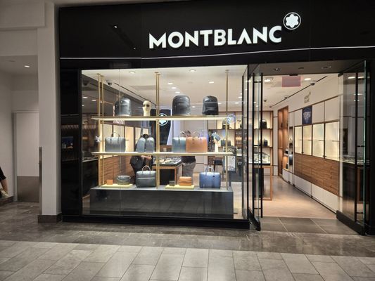 MONTBLANC - Updated December 2025 - 13 Photos & 16 Reviews - 7014E