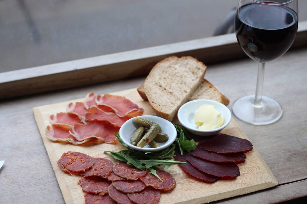 THE LARDER WANSTEAD Updated March 2024 39 High Street, London