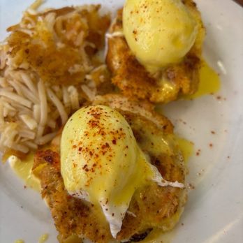 Fleur De Lis - Crabcake Benedict - Breakfast & Brunch Near Me - New Orleans, Louisiana