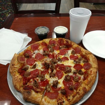 Tony's Pizza - Pepperoni and sausage....yum - Pizza Near Me - Delano, California Tony's Pizza - Pepperoni and sausage....yum - Pizza Near Me - Delano, California