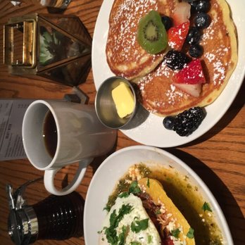 Maplewood Kitchen and Bar - Breakfast & Brunch Near Me - Cincinnati, Ohio Maplewood Kitchen and Bar - Breakfast & Brunch Near Me - Cincinnati, Ohio