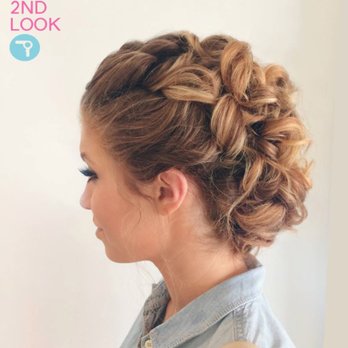 Dry Parlour - Blow Dry/Out Services Near Me - Tecumseh, Ontario