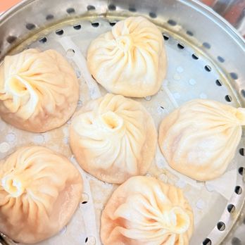 Bob's Shanghai 66 - Xiao long bao - Shanghainese Near Me - Rockville, Maryland