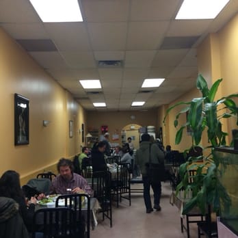 Mi Mi Restaurant - Back view - Vietnamese Near Me - Toronto, Ontario