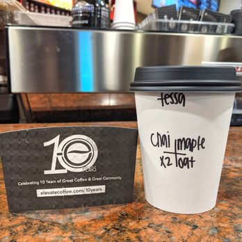Elevate Coffee - Dirty chai | IG: asianadventuretime - Coffee & Tea Near Me - Phoenix, Arizona
