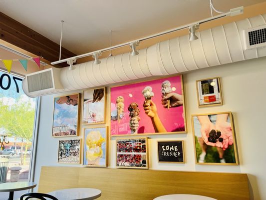 Jeni's Splendid Ice Creams by null