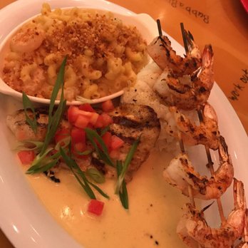 Bubba Gump Shrimp - Tilapia with lobster butter sauce! Shrimp mac and cheese! - Seafood Near Me - Bloomington, Minnesota