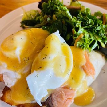 Egghead Cafe - Salmon, Egg Benedict - Coffee & Tea Near Me - Honolulu, Hawaii Egghead Cafe - Salmon, Egg Benedict - Coffee & Tea Near Me - Honolulu, Hawaii