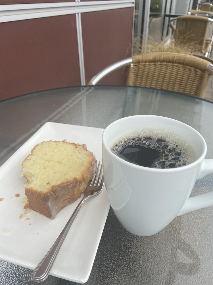 LEMON BAKERY Updated October 2024 38 Photos & 23 Reviews 102