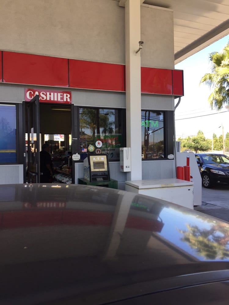 GAS AND SHOP Updated September 2024 15 Photos & 45 Reviews 1590