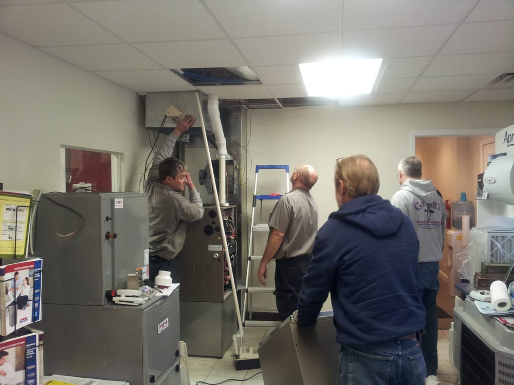 Slide of Grogg's Home Services