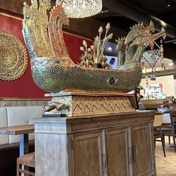 O-R THAI - Golden Dragon Looking Boat Piece middle of the restaurant. impressive decors.