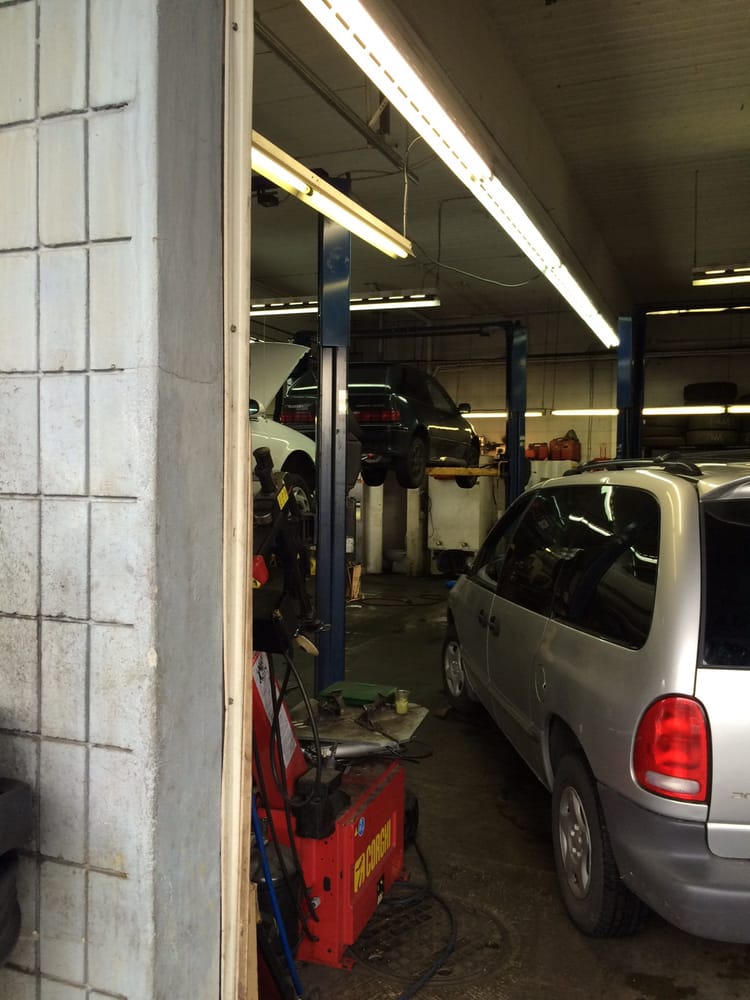 GRANVILLE & AVERY AUTOMOTIVE Updated October 2024 52 Reviews 8865