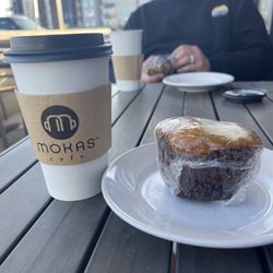 Mokas Coffee & Eatery - Pumpkin latte and pumpkin cream cheese muffin