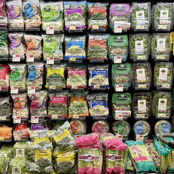 Gelson's West LA - more salad packages than anywhere else! - Grocery Near Me - Los Angeles, California