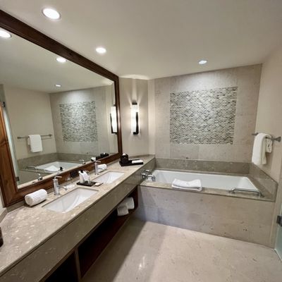 The Ritz-Carlton, Dove Mountain by null